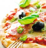 Mese refrigerate pentru pizza cu display pentru ingrediente